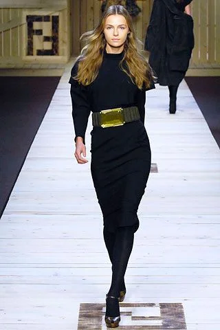 Look 12